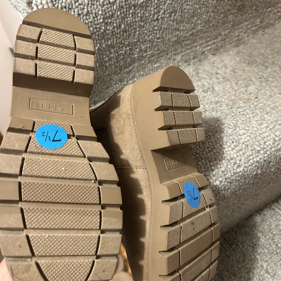 Esprit Tan Ankle Boots - Picture 5 of 6